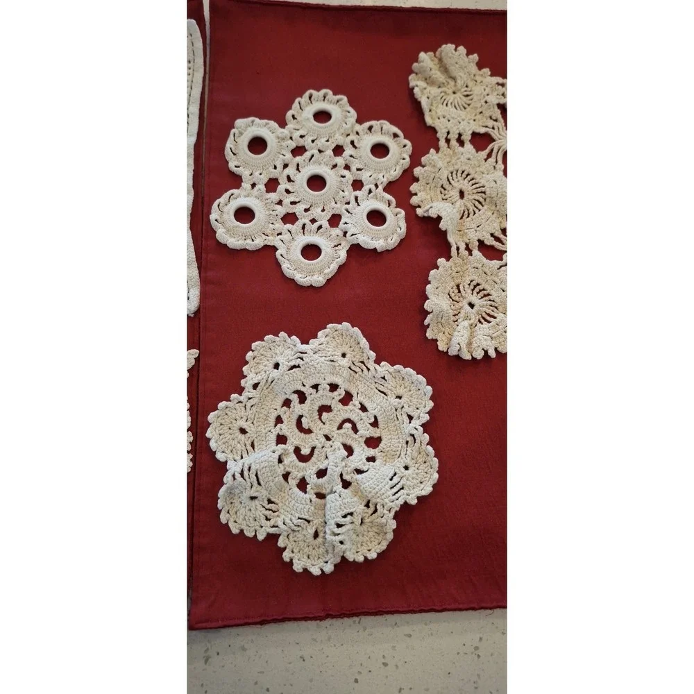 🌼 Vintage Lace Crochet Doilies Lot of 8 Mixed Styles – Six Round Two Rectangle